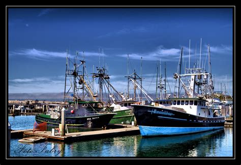 Wallpaper Ship Boat Sea Reflection Sky Calm Evening Harbor