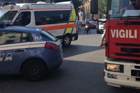 Roma La Lunga Notte Dopo Gli Incendi Alla Magliana Troppe Aree