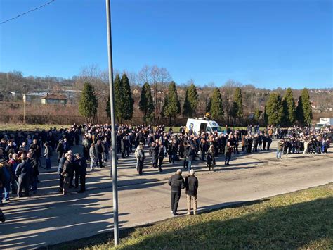 Dan rudara Biti rudar znači biti častan pošten i vrijedan