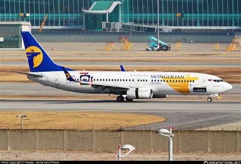 Ju Miat Mongolian Airlines Boeing Al Wl Photo By Freesky