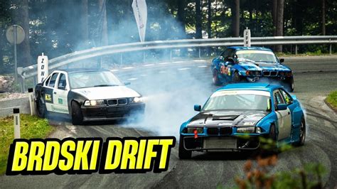 Drift Natjecanje Po Javnim Cestama Kroz Brdo Youtube