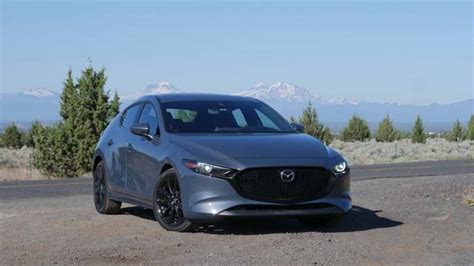 2023 Mazda3 Review: Performance and luxury at a budget price - Autoblog