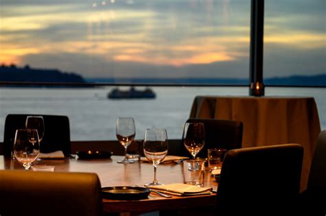 12 Best Restaurants In Washington To Try This Year