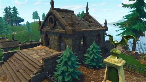 Fortnite Battle Royale: Why you should drop at Haunted Hills