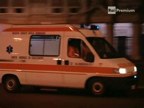 IMCDb Org 1995 Fiat Ducato Ambulanza 14 2a Serie 230 In Un Medico