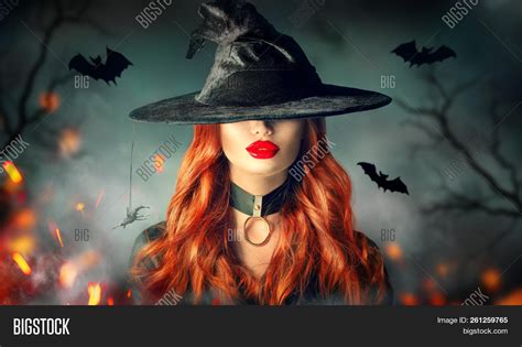 Imagen Y Foto Halloween Sexy Prueba Gratis Bigstock