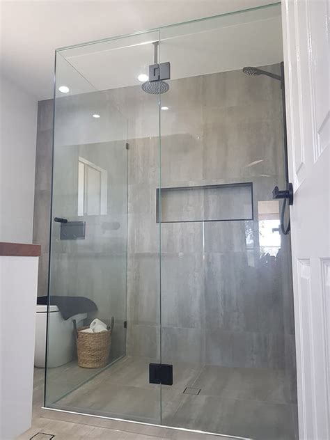 Frameless Shower Screens Clearly Glass