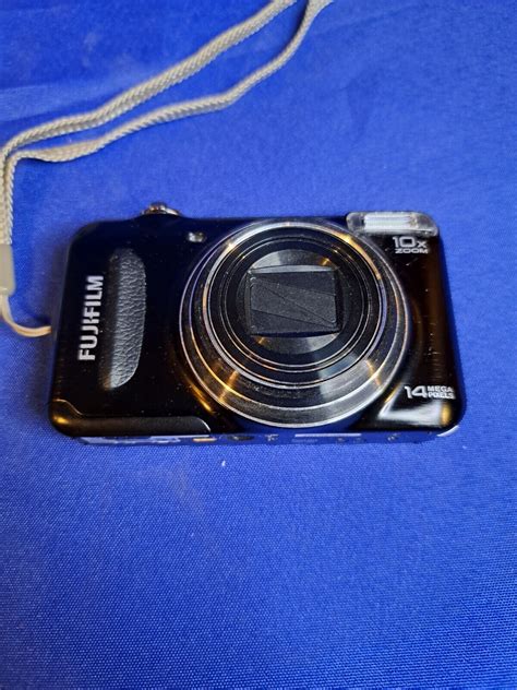 Fujifilm Finepix T Series T Mp Digital Camera No Sd Card Ebay