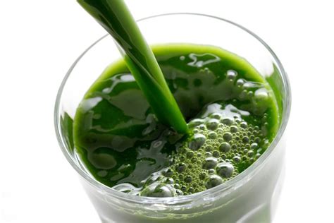 Benefits of Drinking Greens - Gaining Tactics