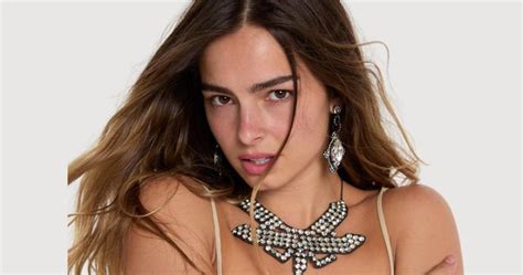 Addison Rae Chart History