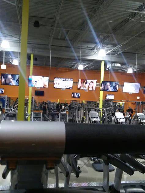 Charter Fitness Pulaski