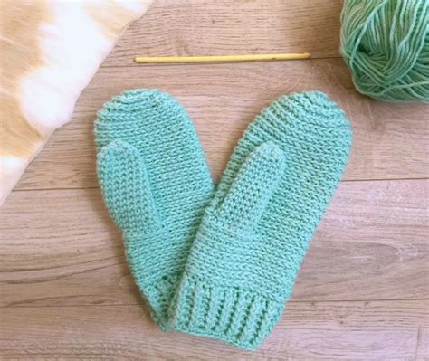 Crochet Mens Mittens Pattern