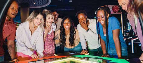 Dave And Busters Career