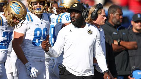 Deshaun Foster Coaching Career