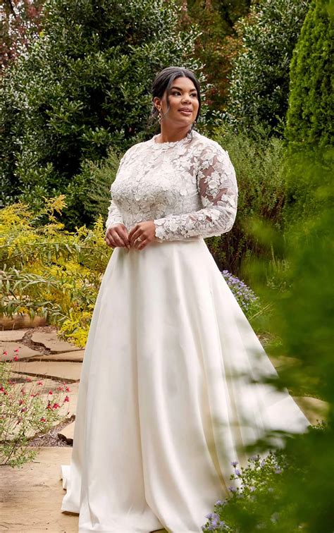 Free Plus Size Wedding Dress Catalogs By Mail