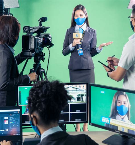 Journalism Career Description