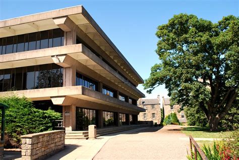 St Andrews University Library Catalogue